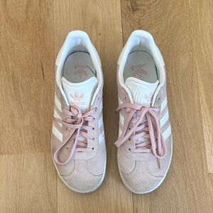 Adidas Women's Pink gazelles